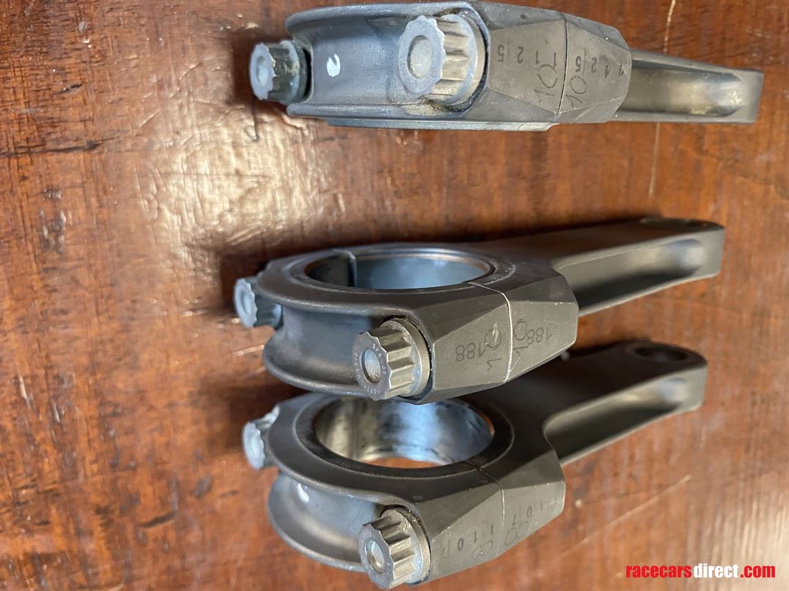 3-connection-rods-lamborghini-le3512-f1