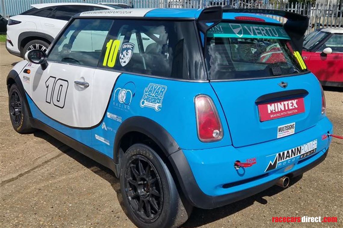 new-mini-challenge-trophy