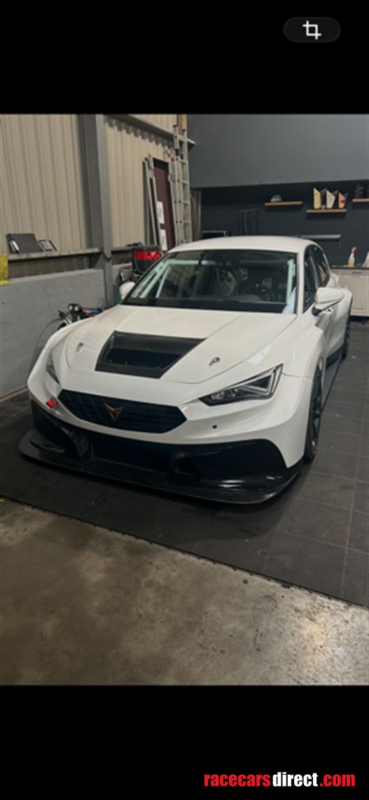 endurance-gen2-tcr-cupra-abs-low-mileage