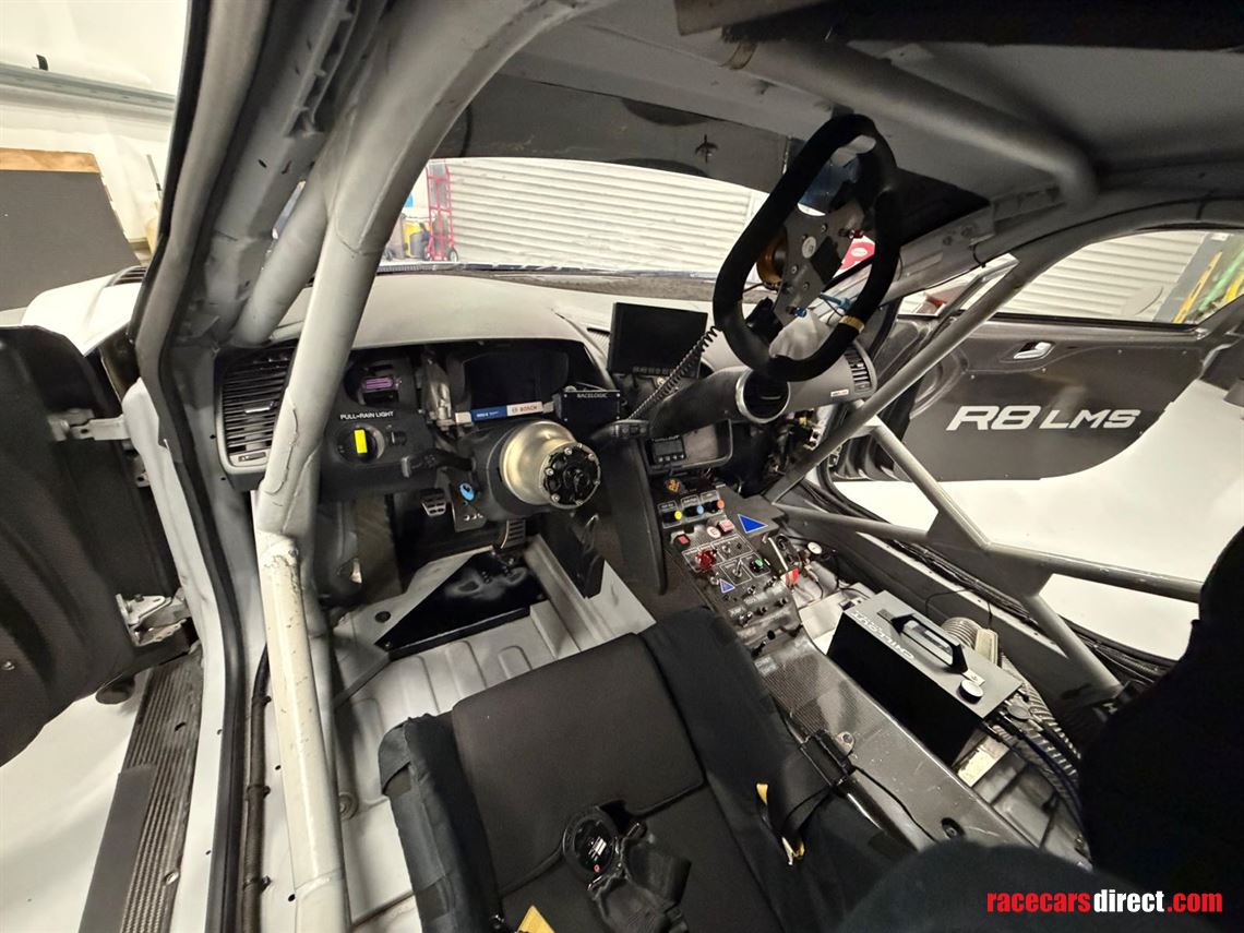 2014-audi-r8-lms-ultra-gt3---best-deal-with-s