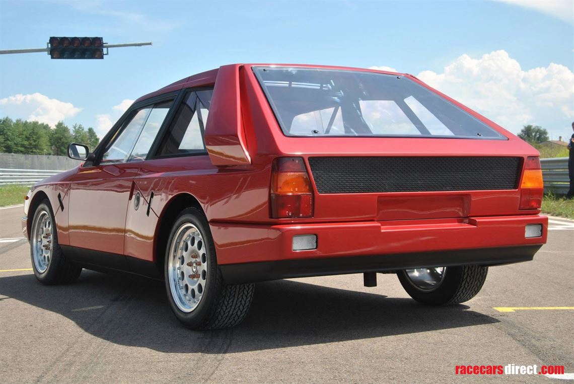 lancia-delta-s4---development-maquette