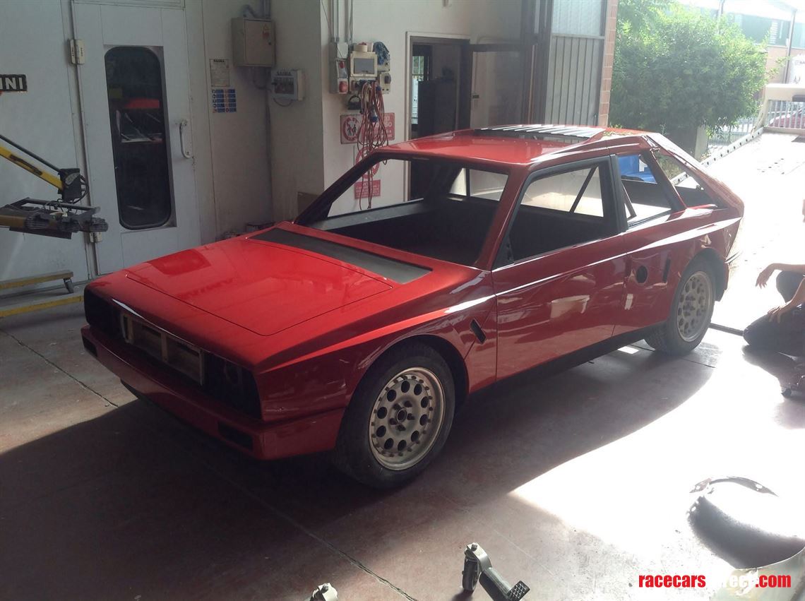 lancia-delta-s4---development-maquette