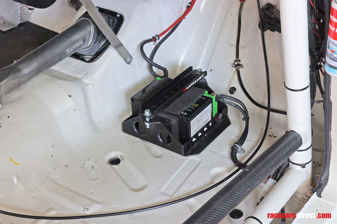 1965-ford-lotus-consul-cortina-fia-papers-val