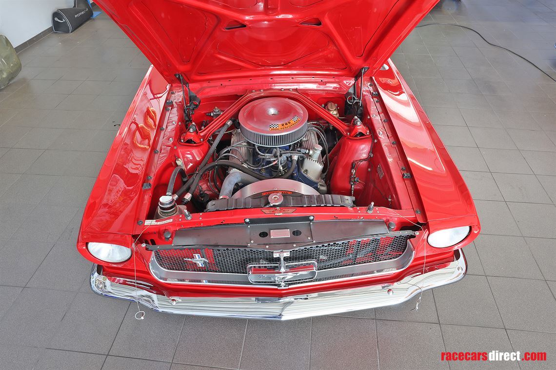 1965-ford-mustang-fia-289ci-race-car-alan-man