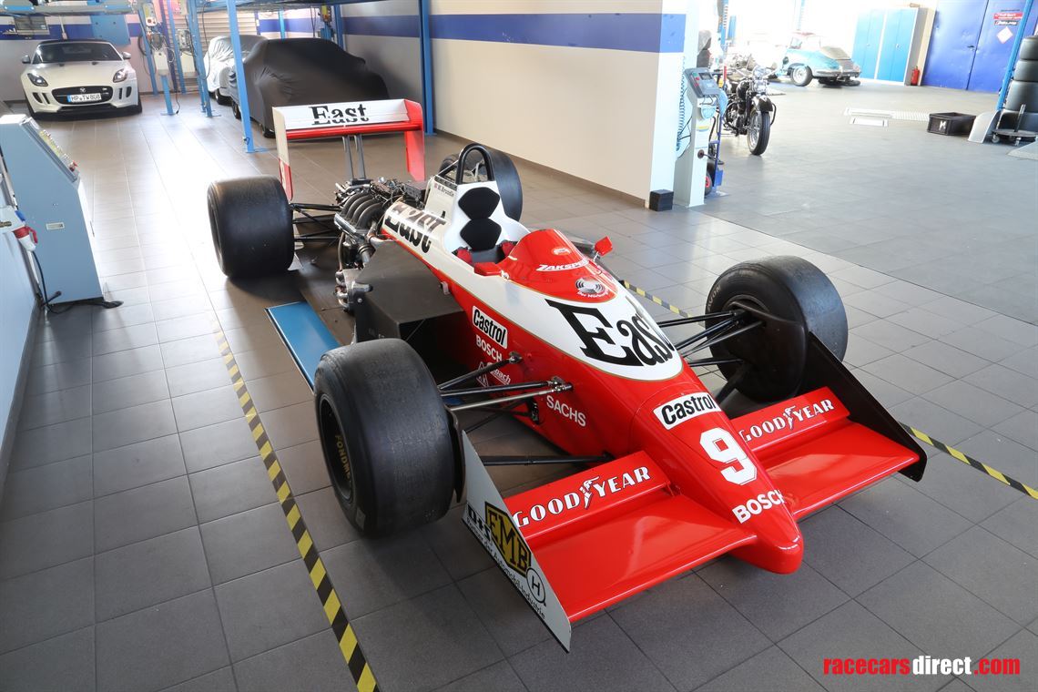 zakspeed-871-formula-1-car-from-1987-brundle