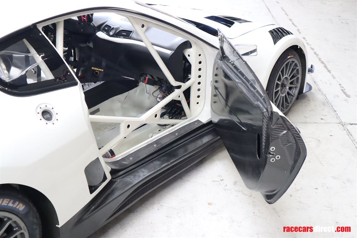 maserati-granturismo-mc-gt3-race-car-rare-1-o