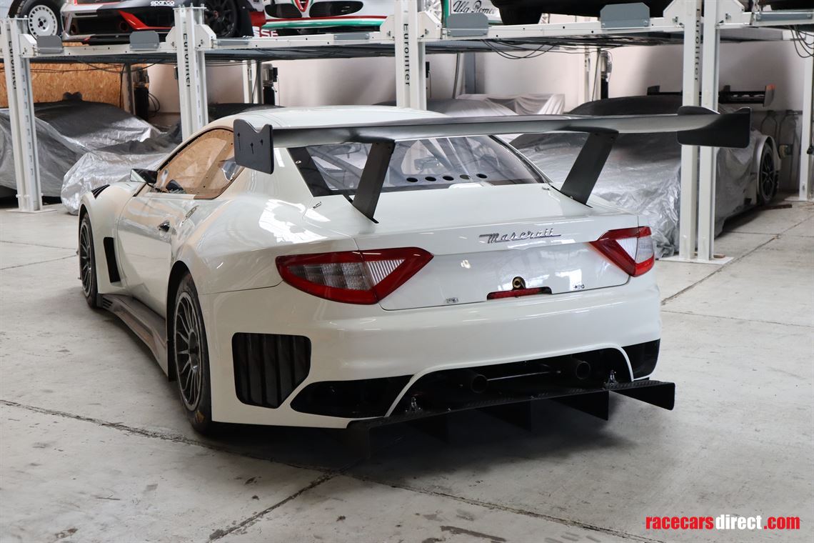 maserati-granturismo-mc-gt3-race-car-rare-1-o