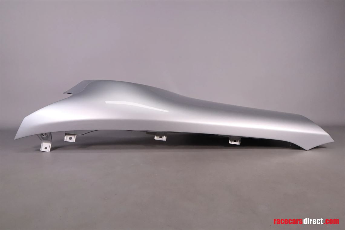 mercedes-amg-gt4-fender-front-right