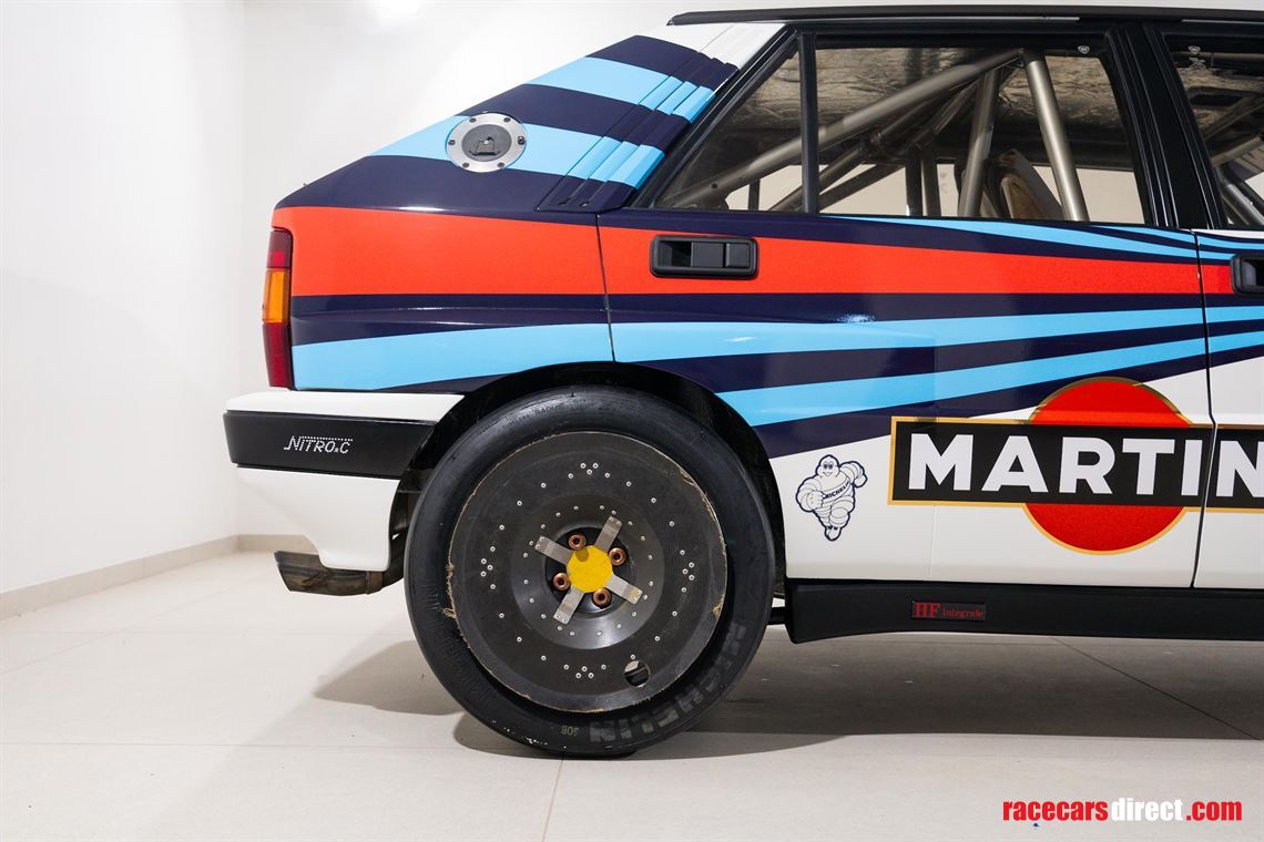1989-lancia-delta-integrale-8v-gra-martini-ex