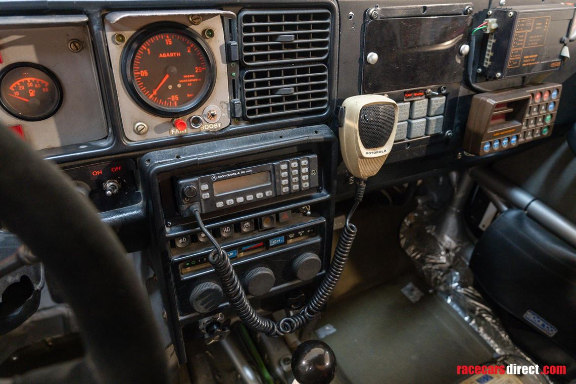 1989-lancia-delta-integrale-8v-gra-martini-ex