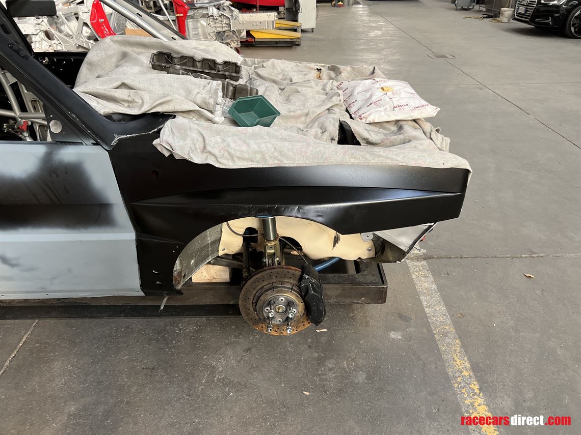 1989-lancia-delta-integrale-8v-gra-martini-ex