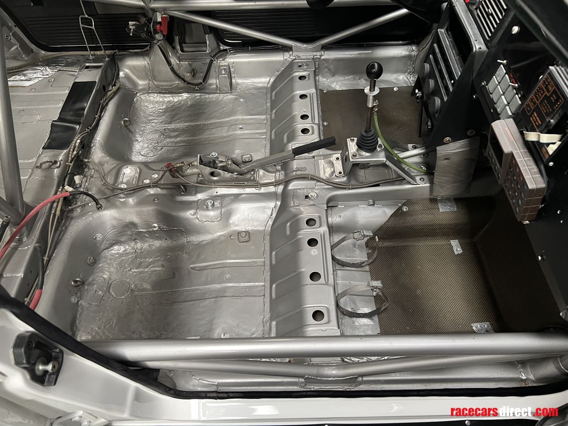 1989-lancia-delta-integrale-8v-gra-martini-ex