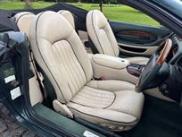 aston-martin-db7i6-volante