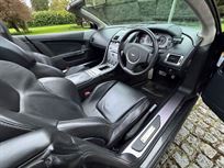 aston-martin-db9-volante