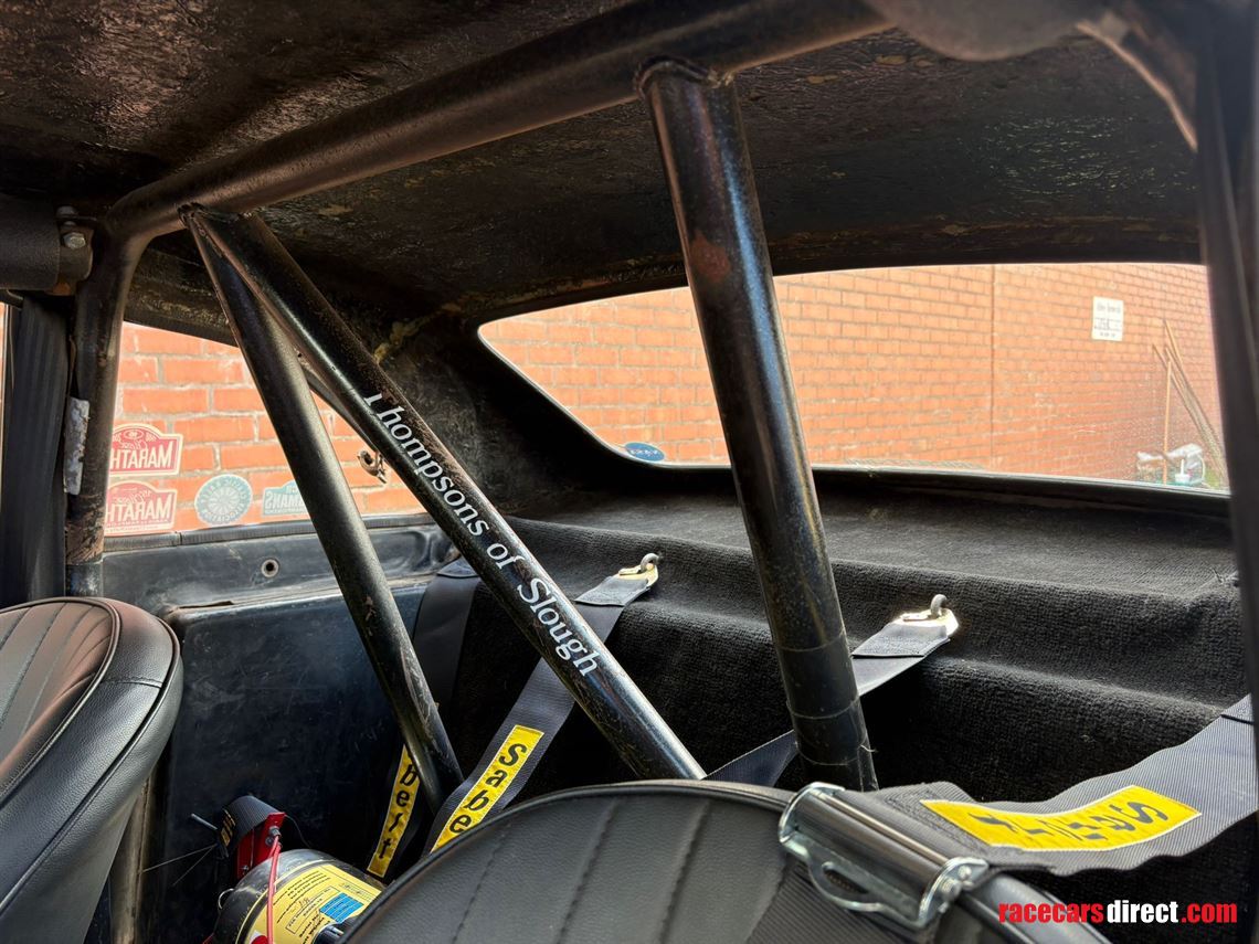 1967-reliant-scimitar-gt-se4a