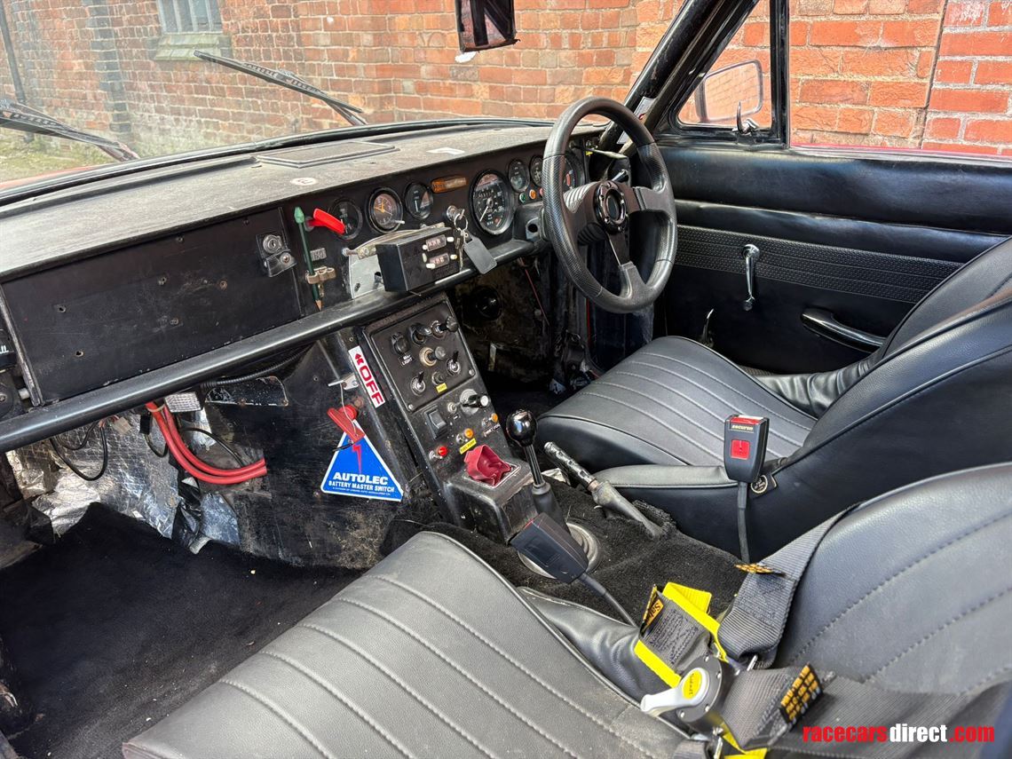 1967-reliant-scimitar-gt-se4a