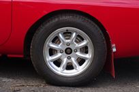 1967-reliant-scimitar-gt-se4a