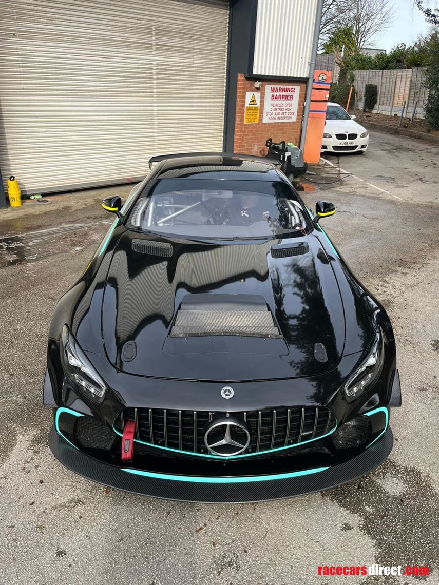 mercedes-amg-gt4