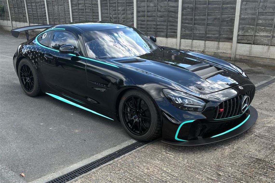 mercedes-amg-gt4
