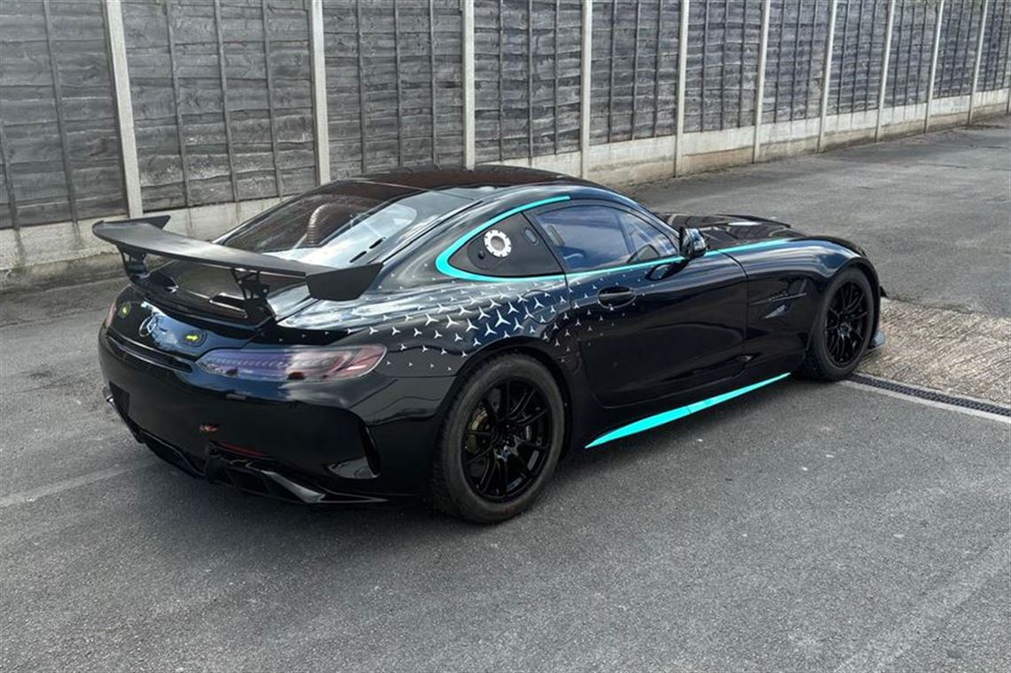 mercedes-amg-gt4