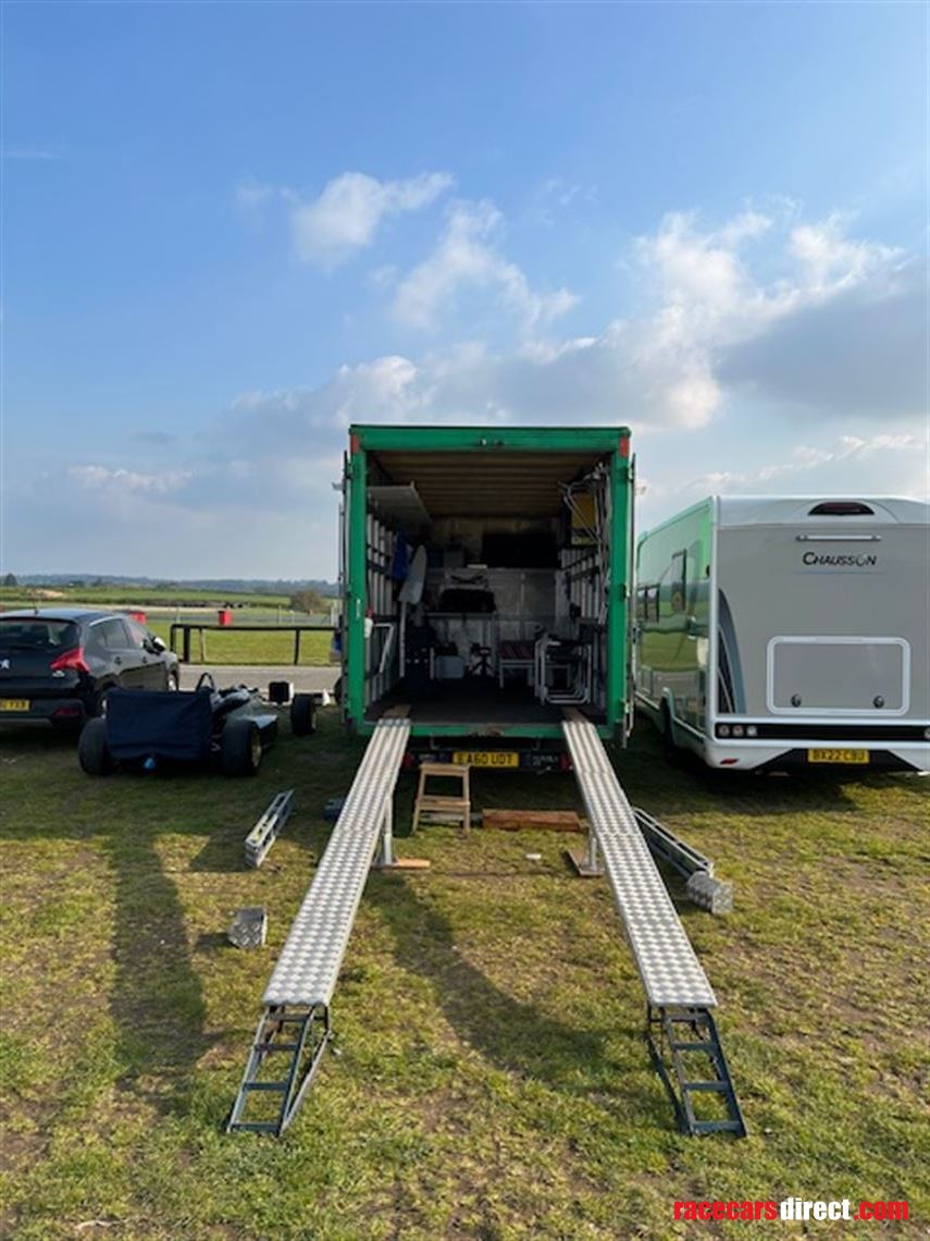 iveco-35ton-race-transporter