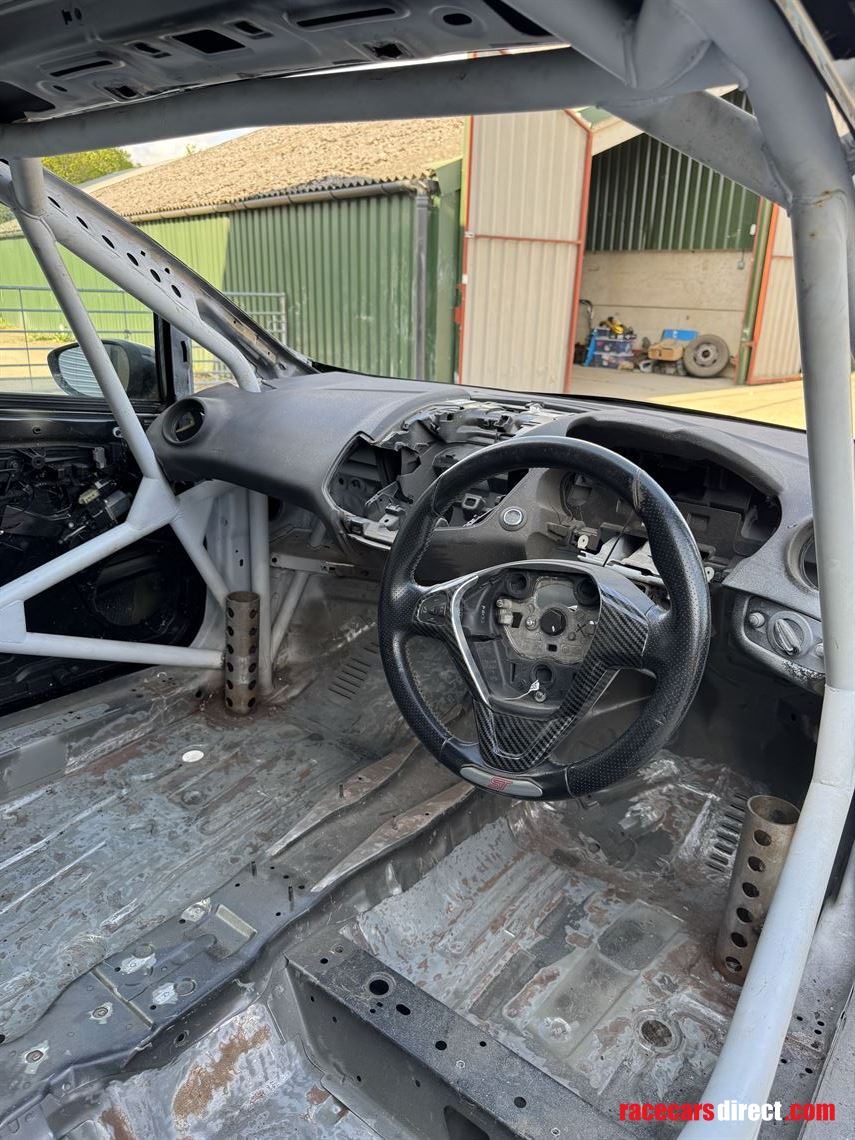 mk7-fiesta-st-caged-shell-parts