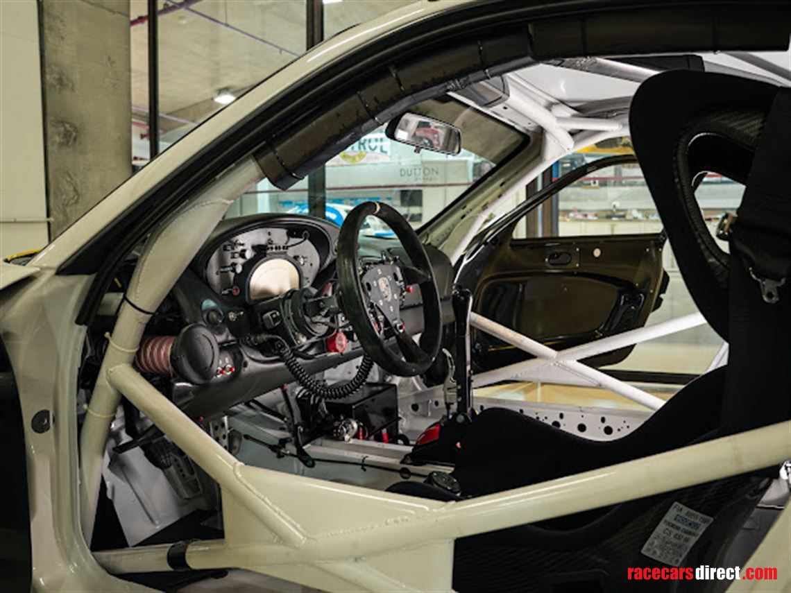 porsche-996-gt3-rsr-lightweight-ex-works-2004