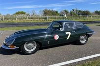 jaguar-e-type-1961-fhc-flat-floor