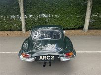 jaguar-e-type-1961-fhc-flat-floor