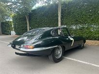 jaguar-e-type-1961-fhc-flat-floor