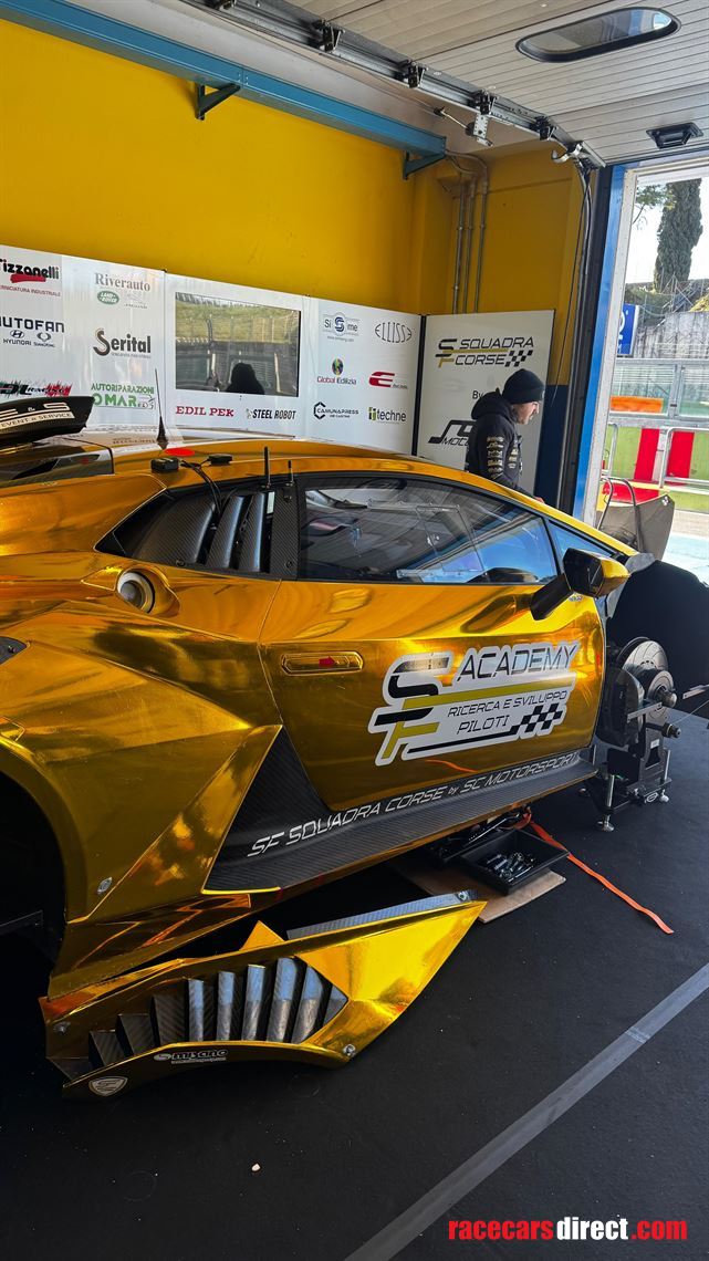 lamborghini-huracan-super-trofeo-evo2