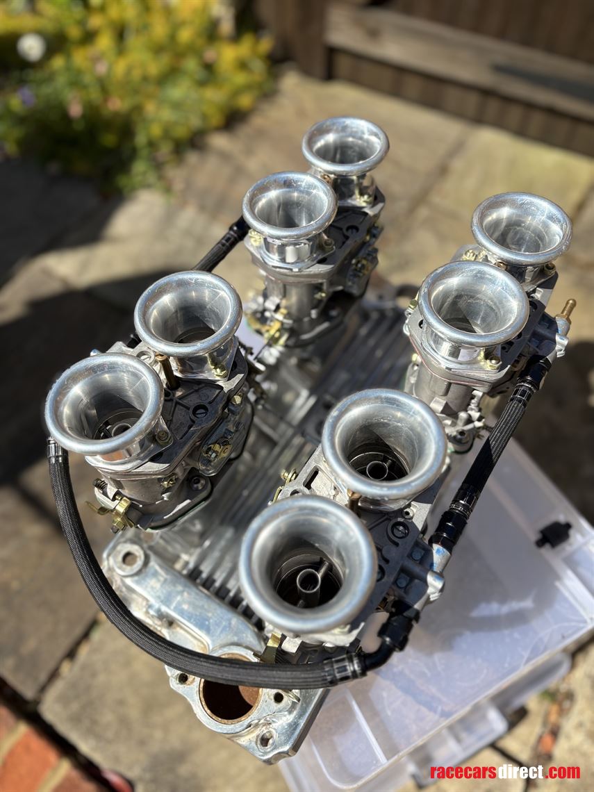 small-block-chevy-inlet-manifold-polished-wit