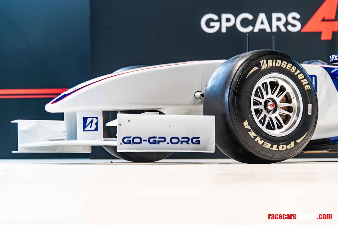 f1-bmw-sauber-works-showcar