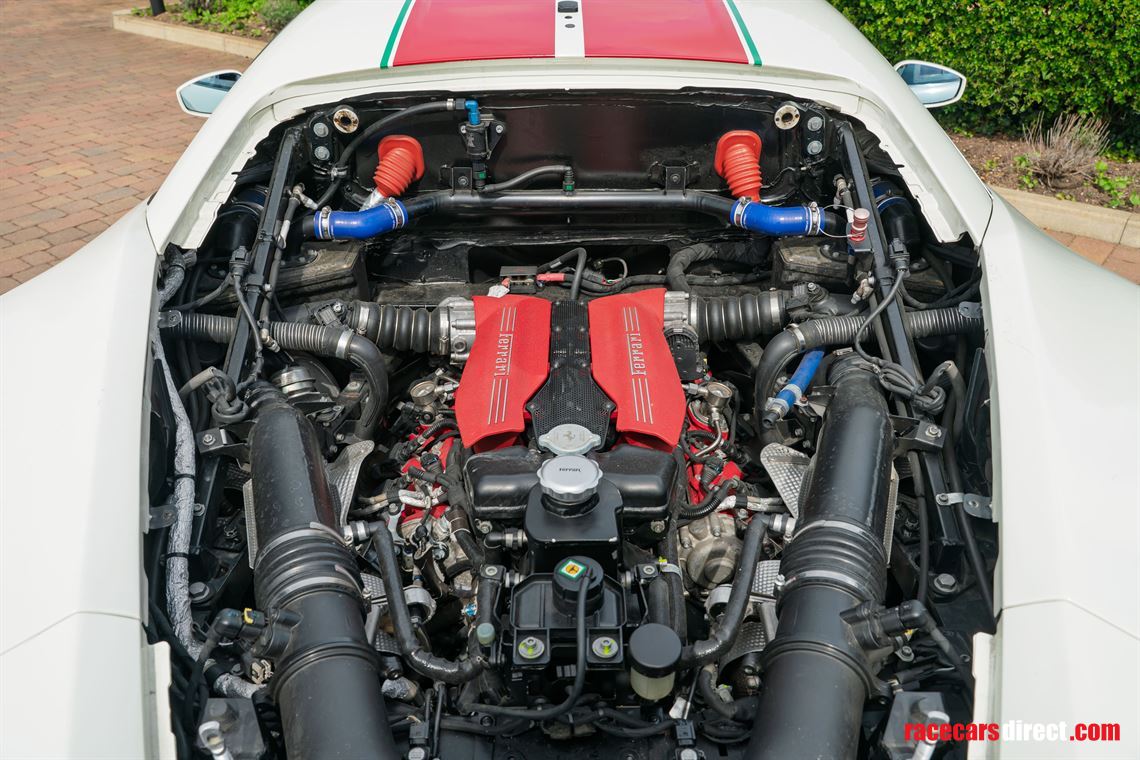 2018-ferrari-488-challenge