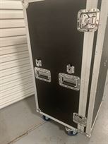 trojan-pro-7-draw-single-table-flight-case