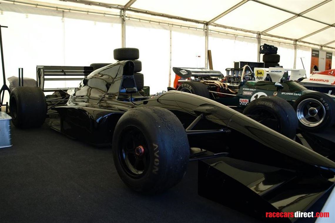 lola-t9651