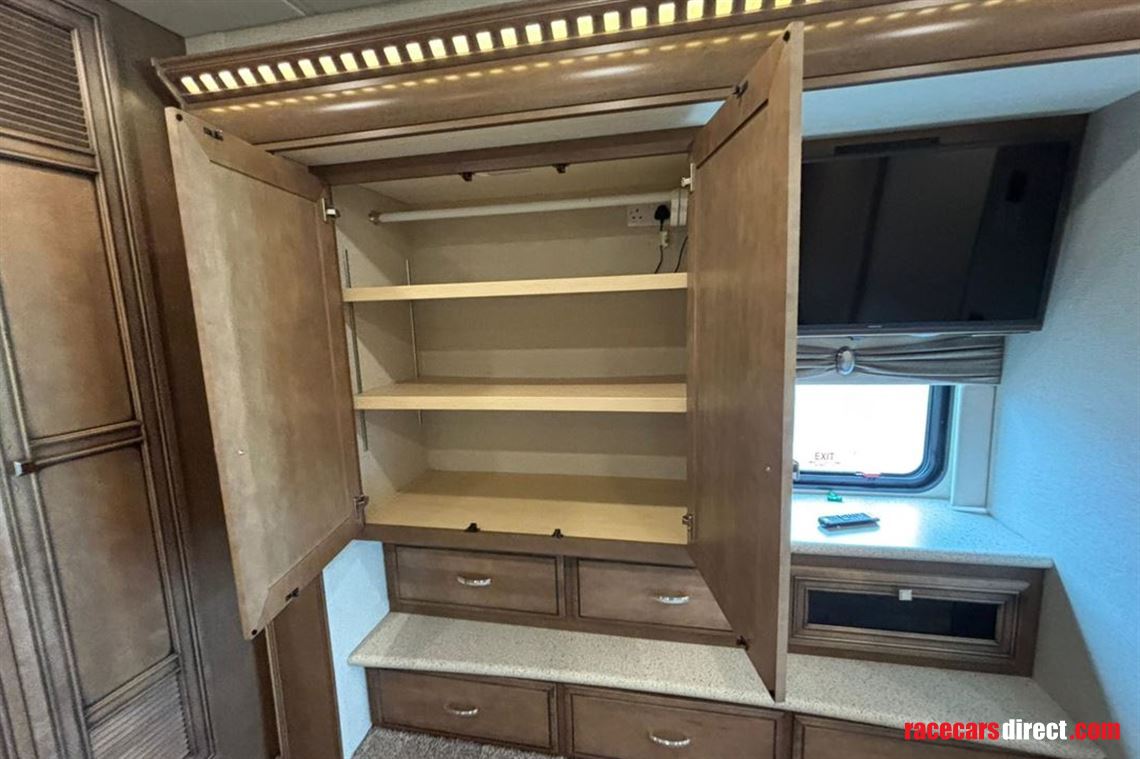 newmar-baystar-american-motorhome