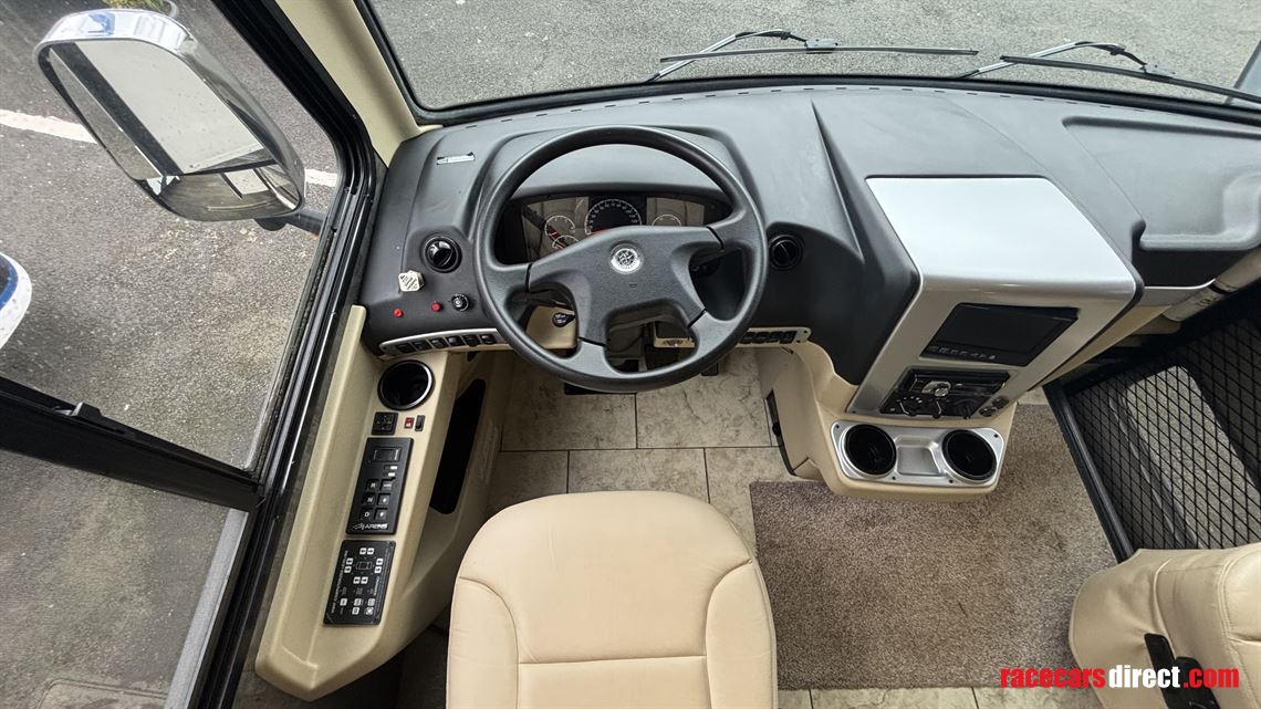 2012-tiffin-allegro-breeze-32br