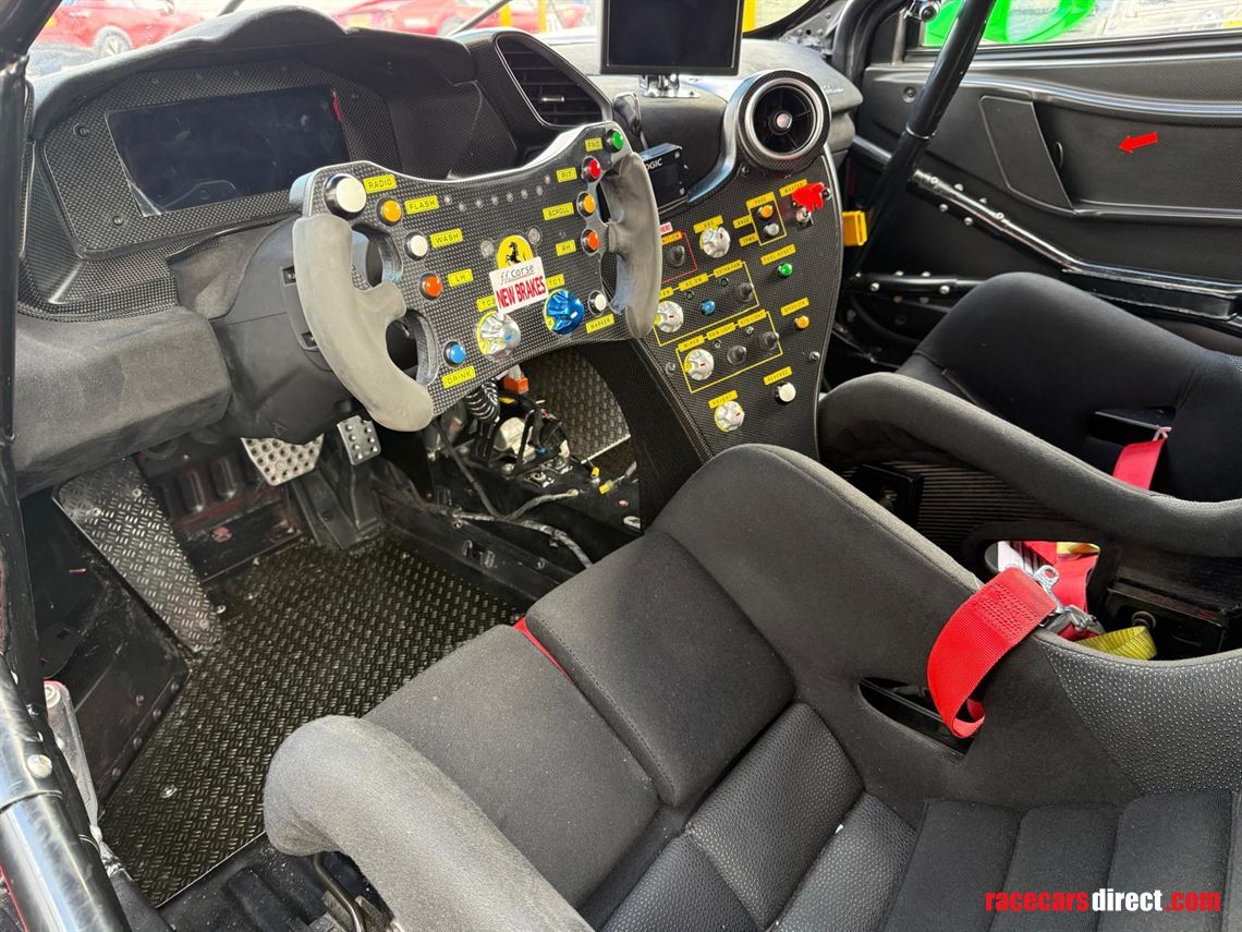 2019-ferrari-488-challenge-evo