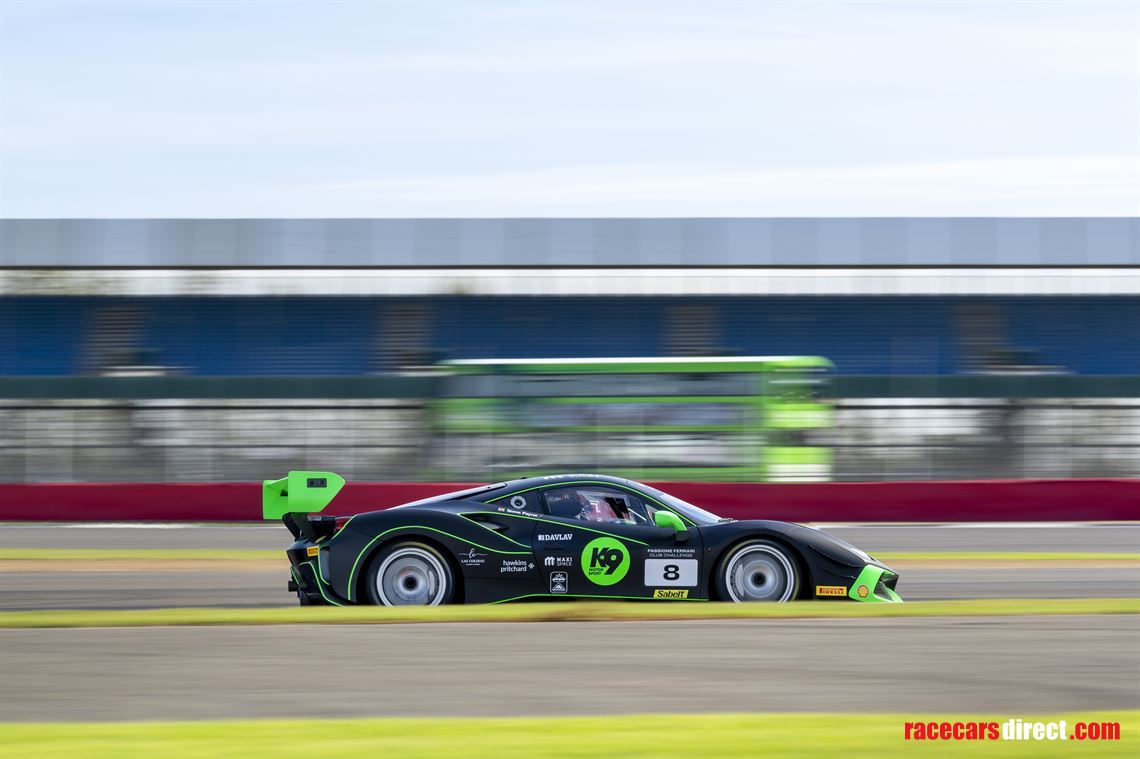 2019-ferrari-488-challenge-evo