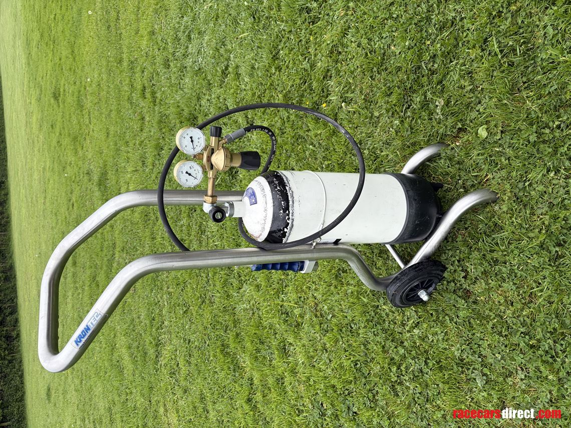 krontec-air-bottle-trolley-and-lance