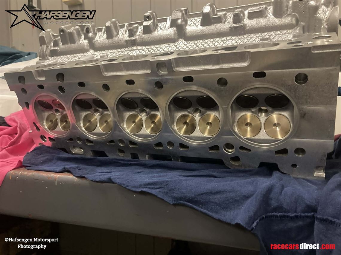 ford-fiesta-5cyl-25l-turbo-20v