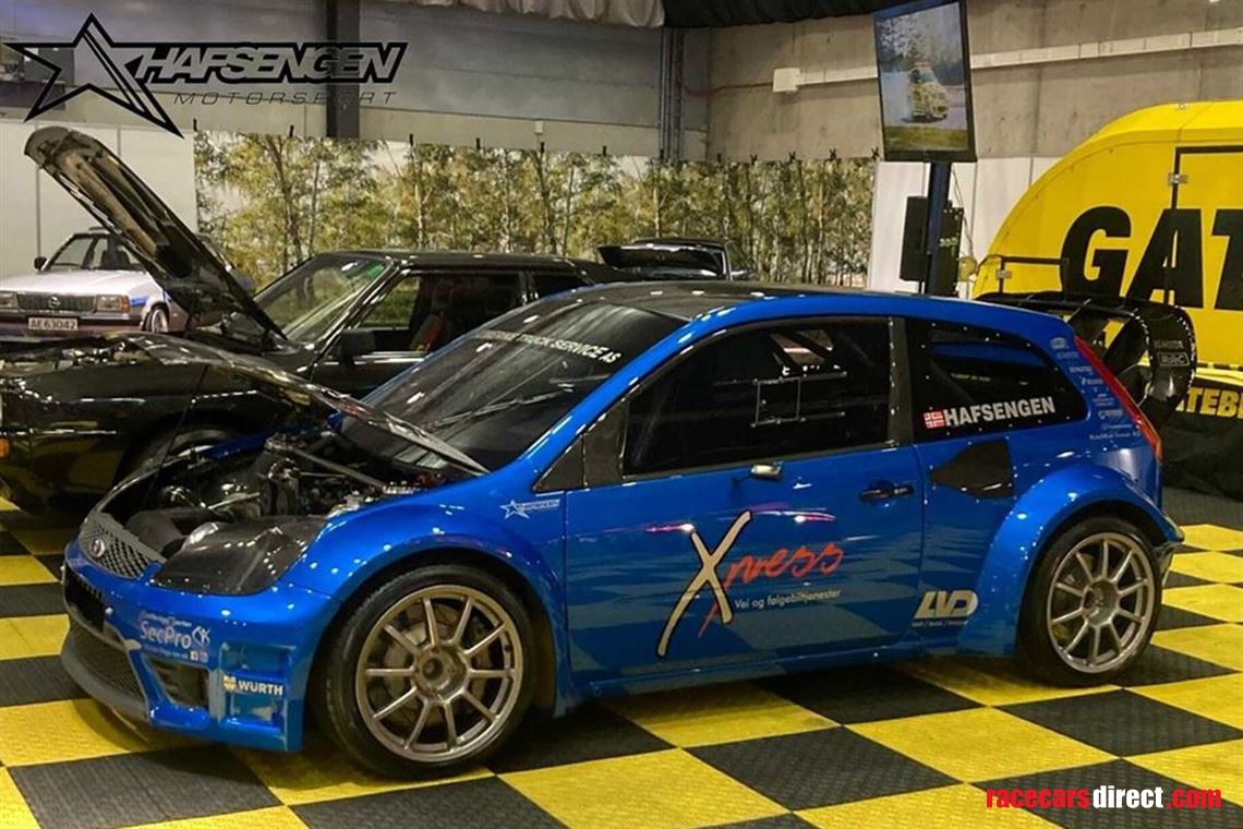 ford-fiesta-5cyl-25l-turbo-20v