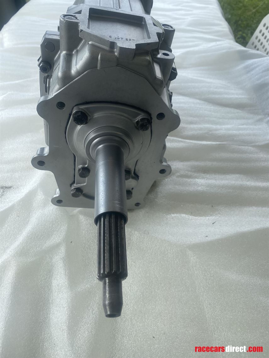 zf-s5-183-dogleg-5-speed-gearbox--fresh-rebui