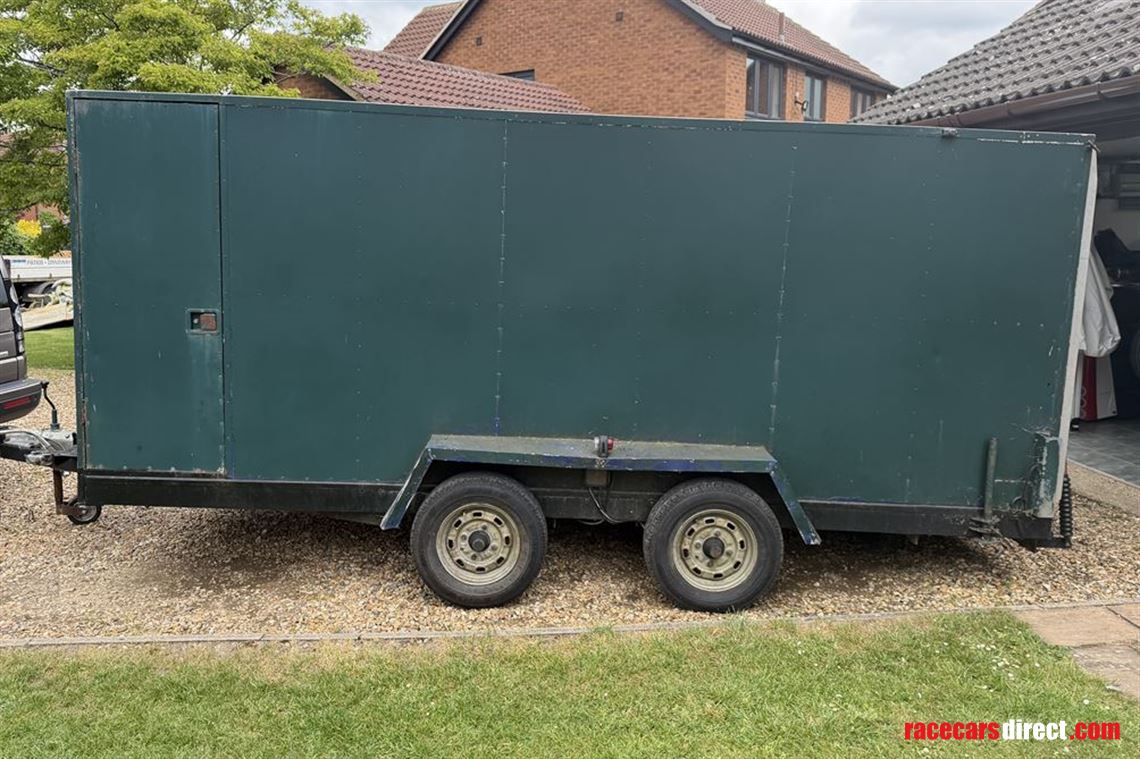 box-trailer