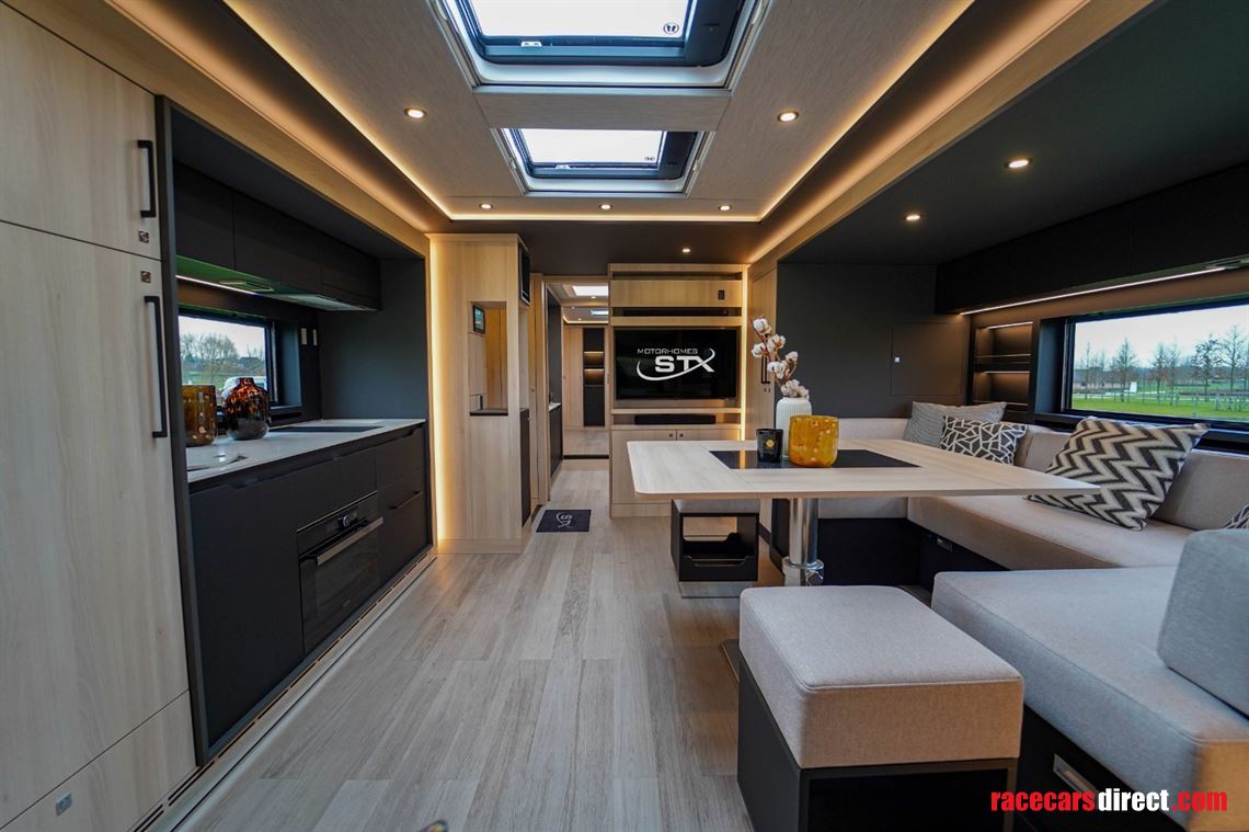 stx-motorhome---mercedes-benz-actros-triple-s