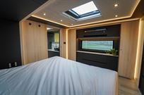 stx-motorhome---mercedes-benz-actros-triple-s