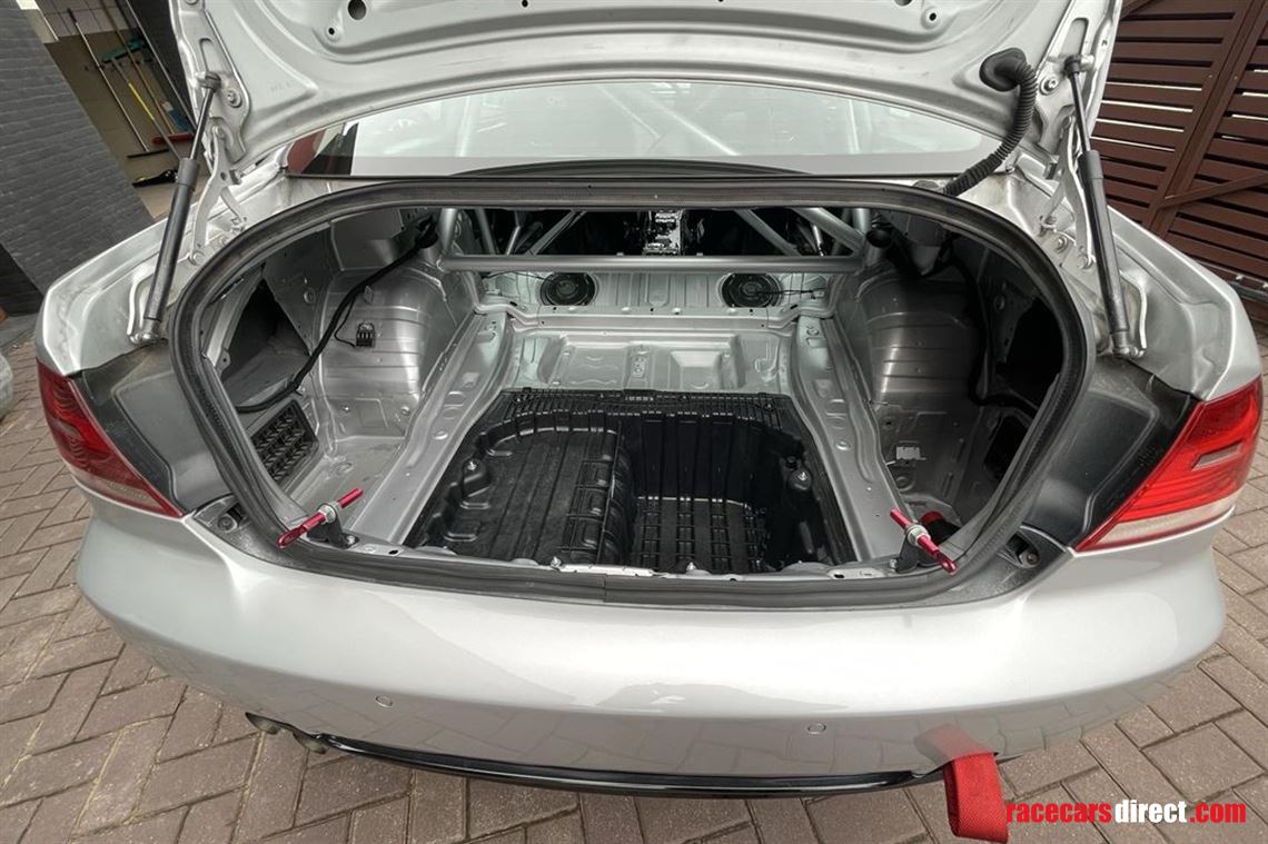 2x-bmw-e92-325i-cup