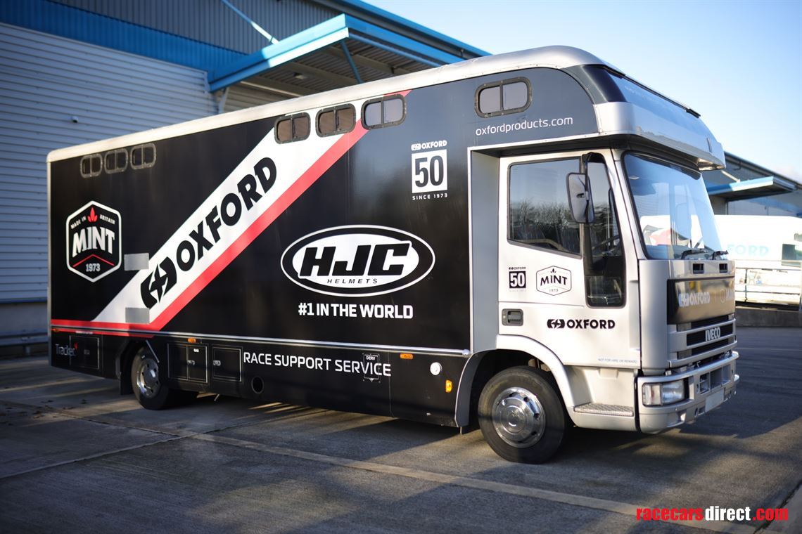 iveco-75t-truck-with-living-and-workshop-conv