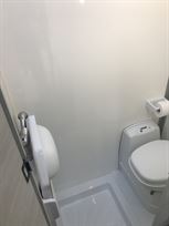 Shower - toilet